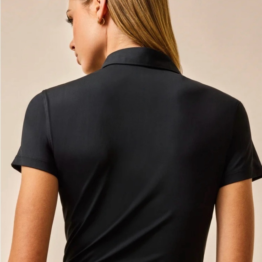 Greyson/ SCARLETT POLO- 1 Black and 1 DARK NAVY BLUE 1 WHITE - XS! NWT - Picture 2 of 4